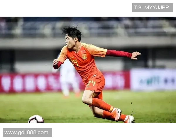 南京足球队在邀请赛中以68分稳居积分榜首位展现强劲实力